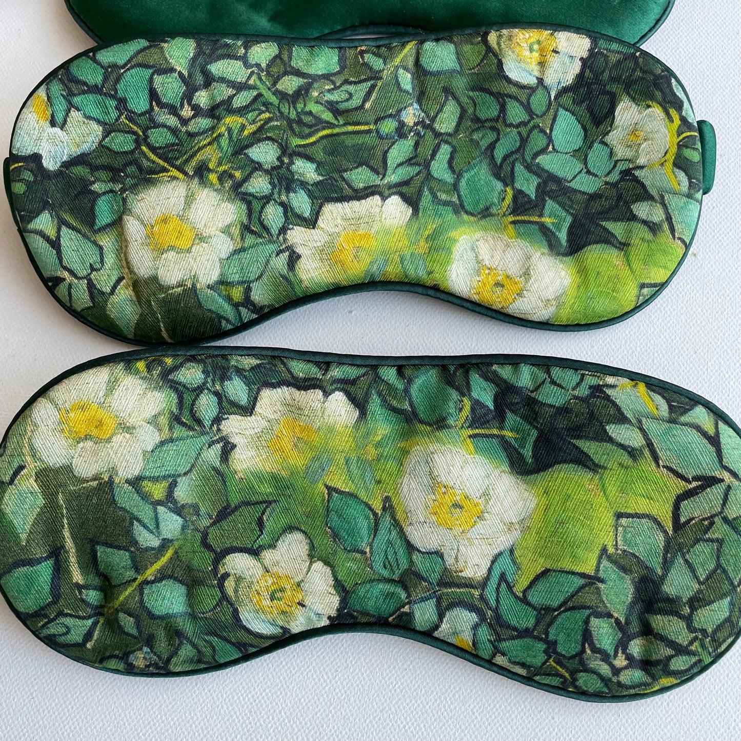 100% Mulberry Silk Ultra Soft Silk Filled Silk Eye Mask - Ideal Silk Sleep Eye Mask-The White Rose