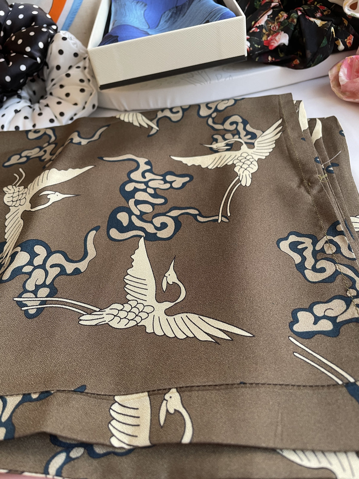 70% Mulberry Silk 30% cotton or 30% Mugwort Fiber Pillowcases