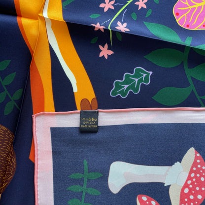 100% Pure Mulberry Silk Extra Large HandRolled Silk Scarf - The Deers