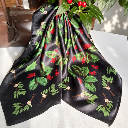 The Holly Christmas 20-inch pure mulberry silk square scarf