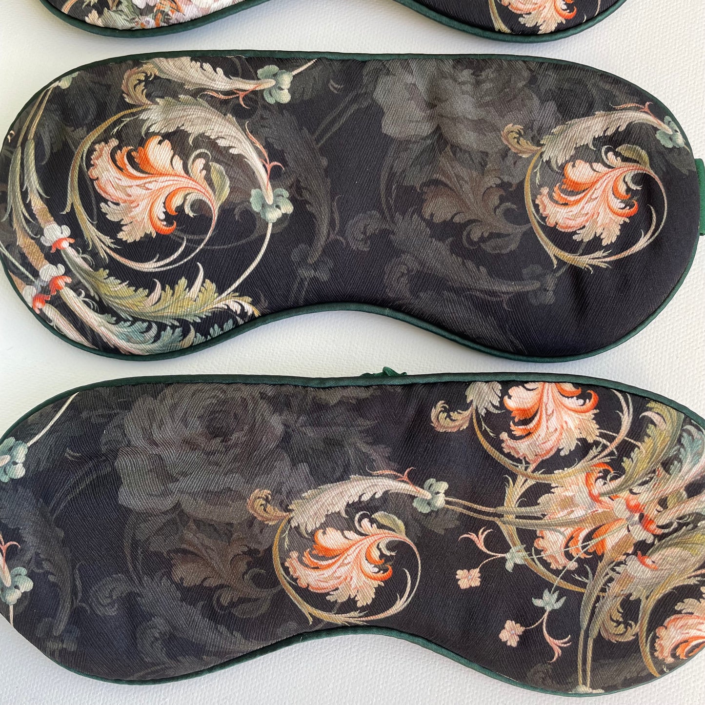 100% Mulberry Silk Ultra Soft Silk Filled Silk Eye Mask - Ideal Silk Sleep Eye Mask-The Flowers