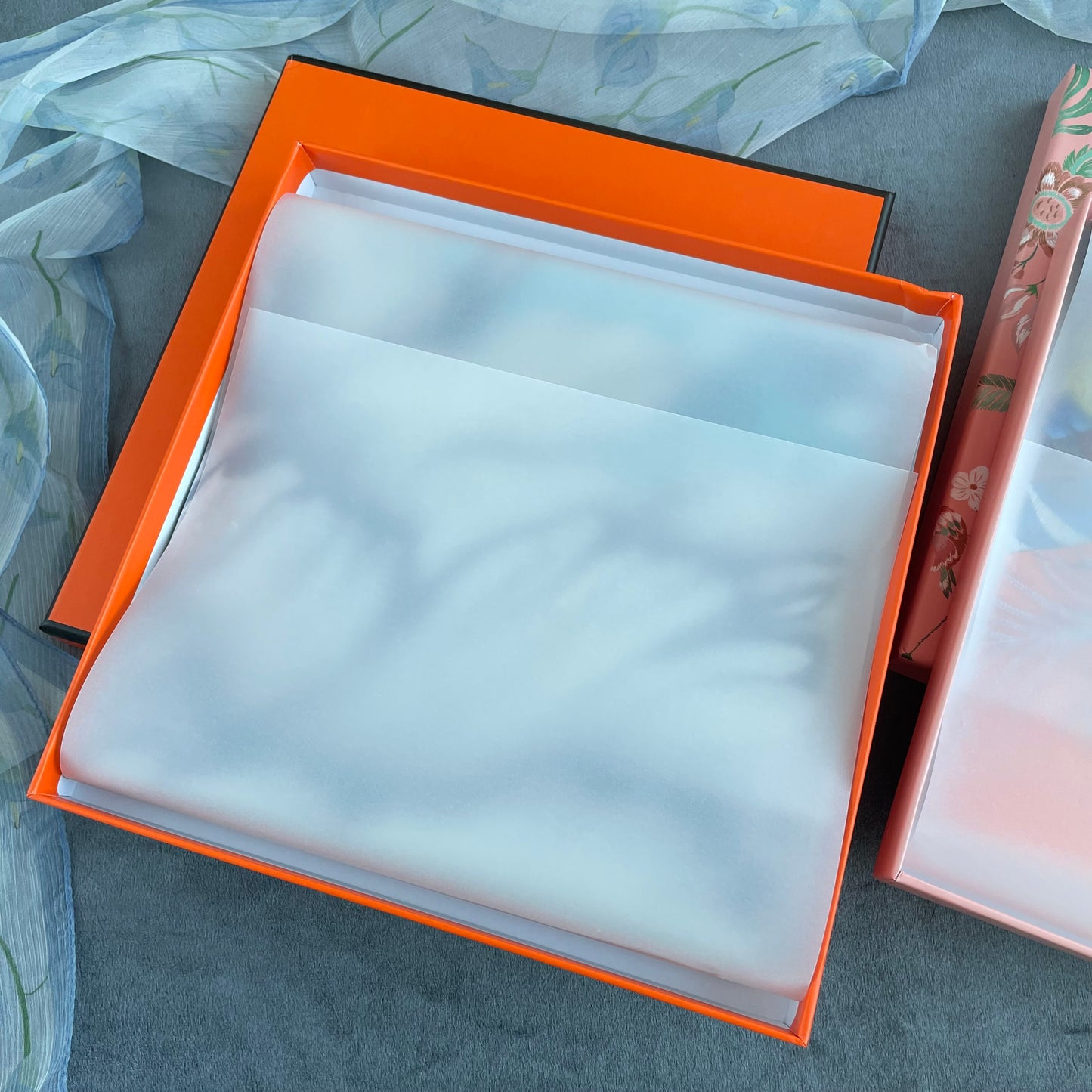 Elegant and exquisite Christmas/Gifting Gift box