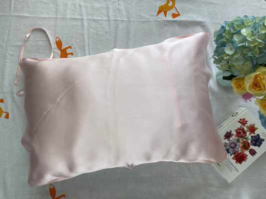 100% Mulberry Silk Travelling Essential Pillow Cover-19mm portable Silk Pillow Cover-The Perfect Pink
