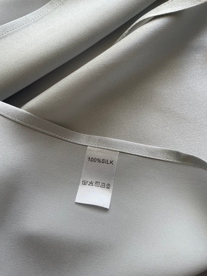 100% Mulberry Silk Travelling Essential Pillow Cover- 19mm portable Silk Pillow Cover-The Silver Grey