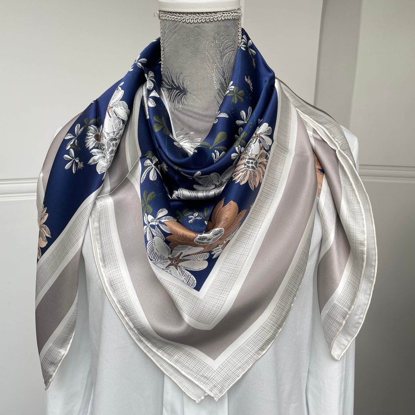 100% Pure Mulberry Silk Multicolour Handmade Large Silk Scarf 43"- The Flowers
