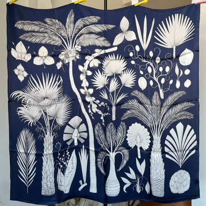 100% Pure Mulberry Silk Multicolour Handmade Large Silk Scarf 43"- The Blue Palm