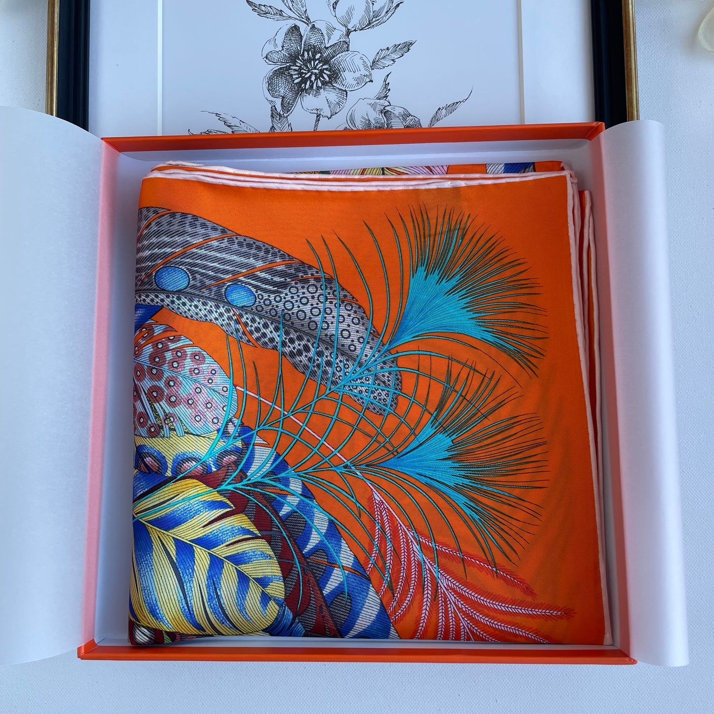 Exquisite! 100% Pure Mulberry Silk Multicolour Pure Handmade 35” Large Silk Scarf - The Feathers