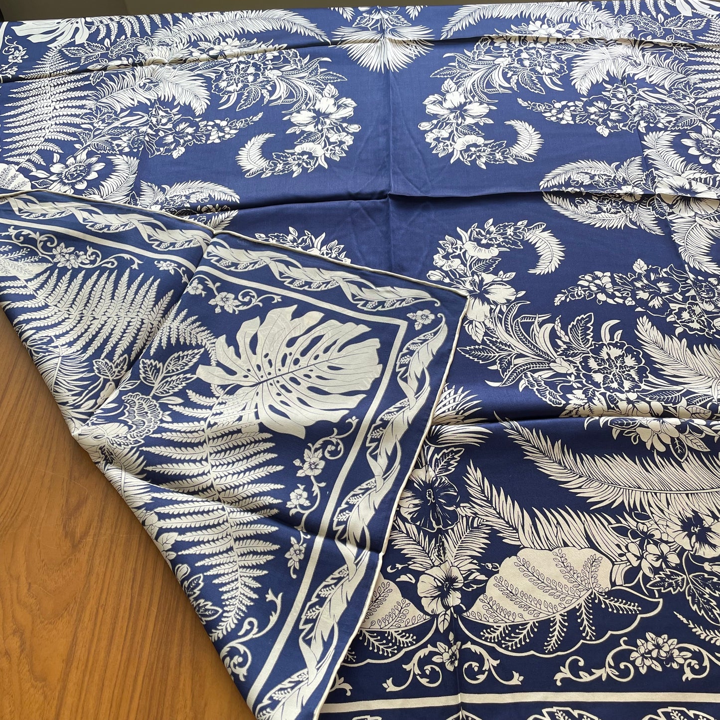 100% Pure Mulberry Silk Multicolour Handmade Large Silk Scarf 43"- The Blue