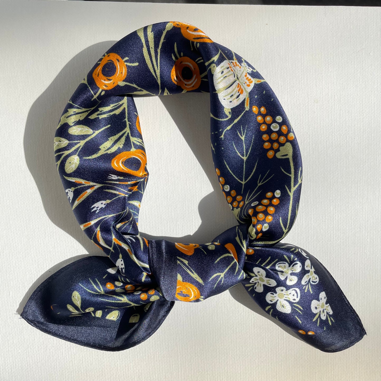 100% Mulberry Silk Scarf-Small Square Multicolor Silk Scarf, lightweight Luxury Neck Hair Scarf - The English Garden