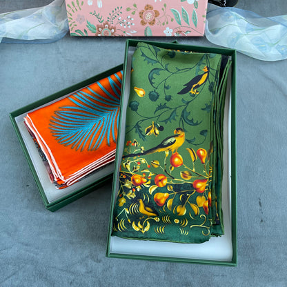 Elegant and exquisite Christmas/Gifting Gift box