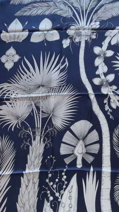 100% Pure Mulberry Silk Multicolour Handmade Large Silk Scarf 43"- The Blue Palm